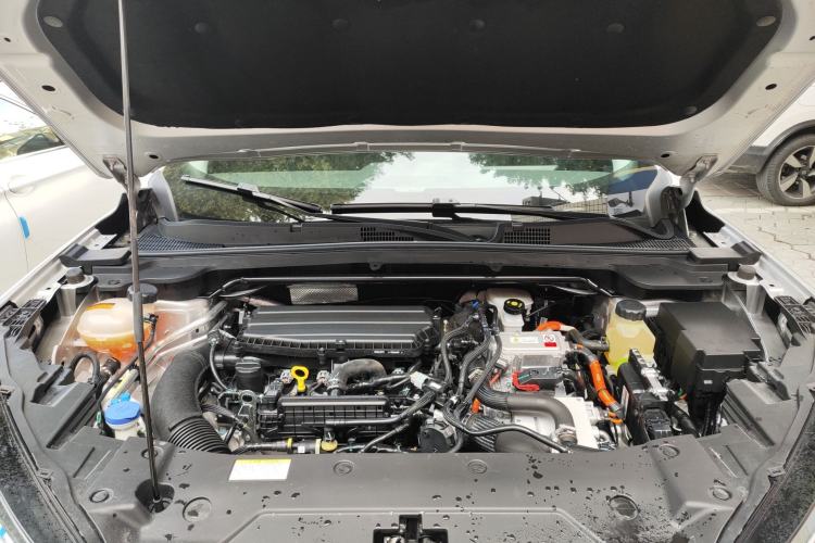 Used Dongfeng Aeolus Mage 2023 DH-i 1.5T Luxury Edition Engine Bay