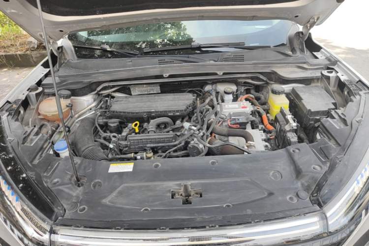 Used Dongfeng Aeolus Mage 2023 DH-i 1.5T Luxury Edition Engine Bay