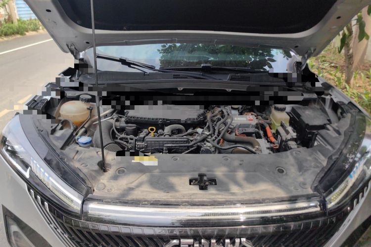 Used Dongfeng Aeolus Mage 2023 DH-i 1.5T Luxury Edition Engine Bay