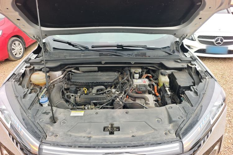 Used Dongfeng Aeolus Mage 2023 DH-i 1.5T Prestige Edition Engine Bay