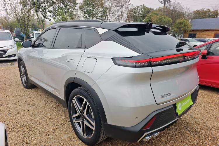 Used Dongfeng Aeolus Mage 2023 DH-i 1.5T Prestige Edition Exterior 2
