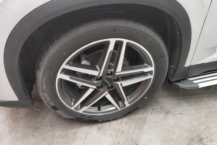 Used Dongfeng Aeolus Mage 2023 DH-i 1.5T Prestige Edition Exterior 4