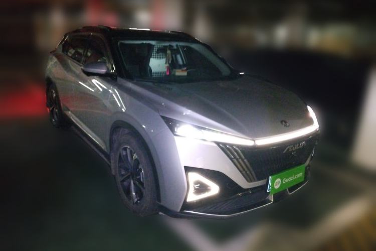Used Dongfeng Aeolus Mage 2023 DH-i 1.5T Luxury Edition Front Right 45 Deg