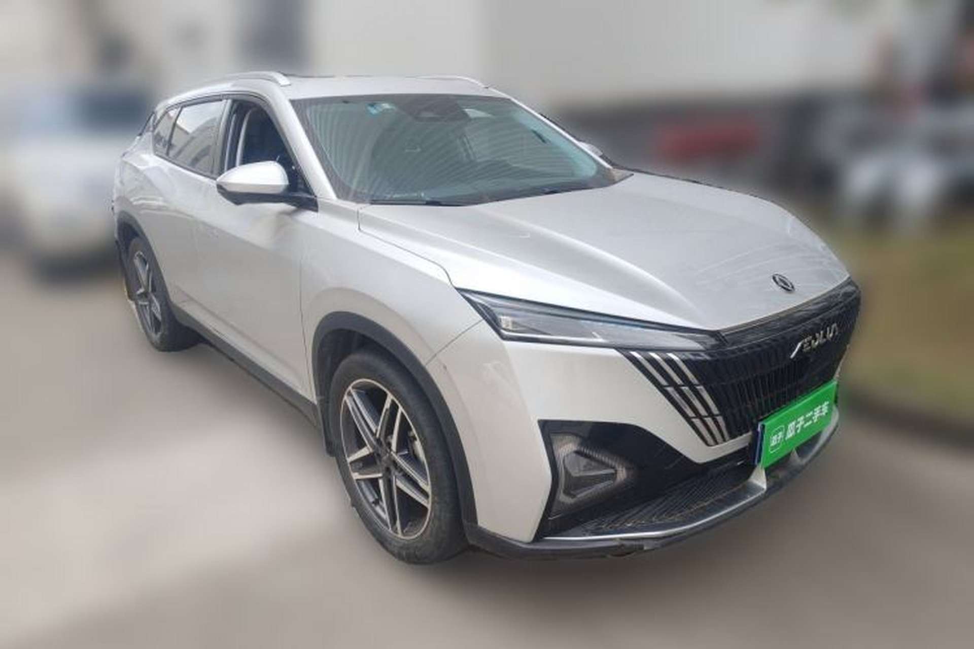 Used Dongfeng Aeolus Mage 2023 DH-i 1.5T Prestige Edition Front Right 45 Deg