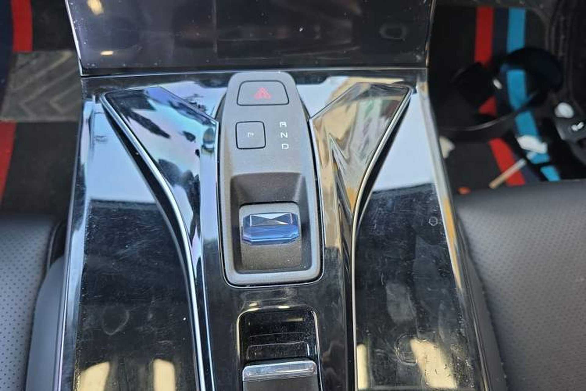 Used Dongfeng Aeolus Mage 2023 DH-i 1.5T Prestige Edition Gear Lever