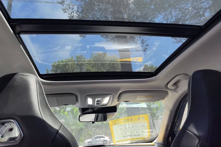 Used Dongfeng Aeolus Mage 2023 DH-i 1.5T Prestige Edition Headliner