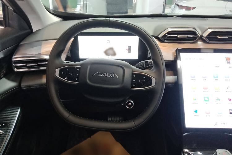 Used Dongfeng Aeolus Mage 2023 DH-i 1.5T Luxury Edition Interior 1