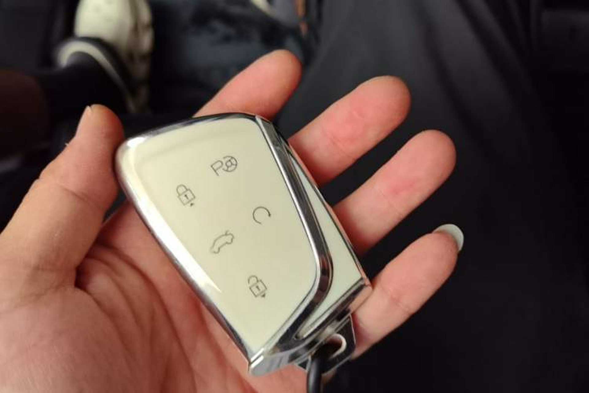Used Dongfeng Aeolus Mage 2023 DH-i 1.5T Luxury Edition Interior 1