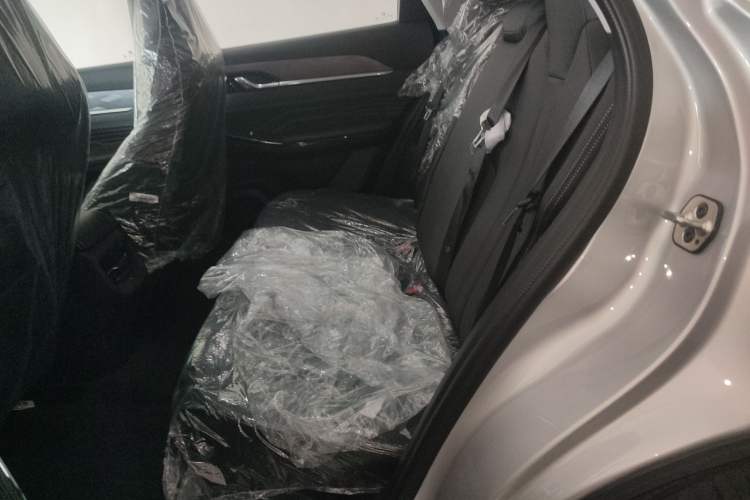 Used Dongfeng Aeolus Mage 2023 DH-i 1.5T Luxury Edition Interior 4
