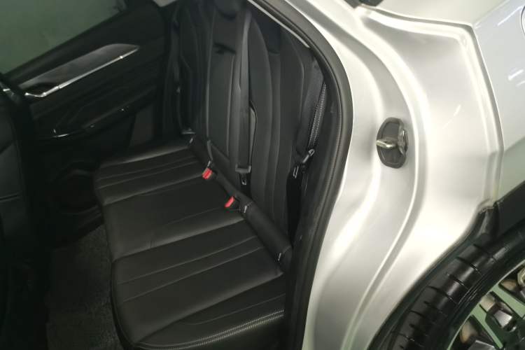 Used Dongfeng Aeolus Mage 2023 DH-i 1.5T Prestige Edition Interior 4