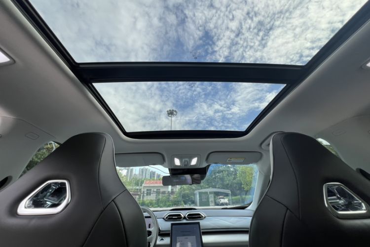 Used Dongfeng Aeolus Mage 2023 DH-i 1.5T Prestige Edition Interior 8