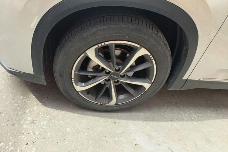 Used Dongfeng Aeolus Mage 2023 1.5T Luxury Edition Left Front Wheel Hub