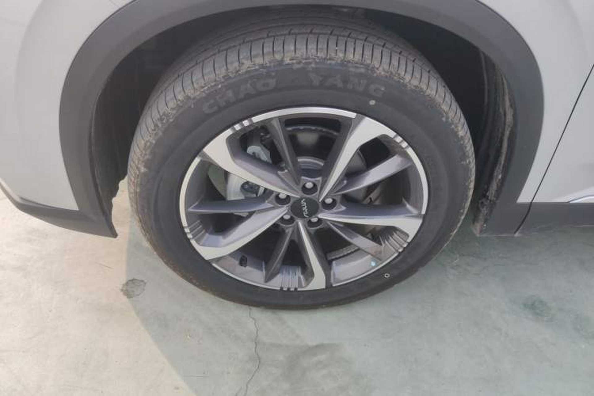 Used Dongfeng Aeolus Mage 2023 1.5T Luxury Edition Left Front Wheel Hub