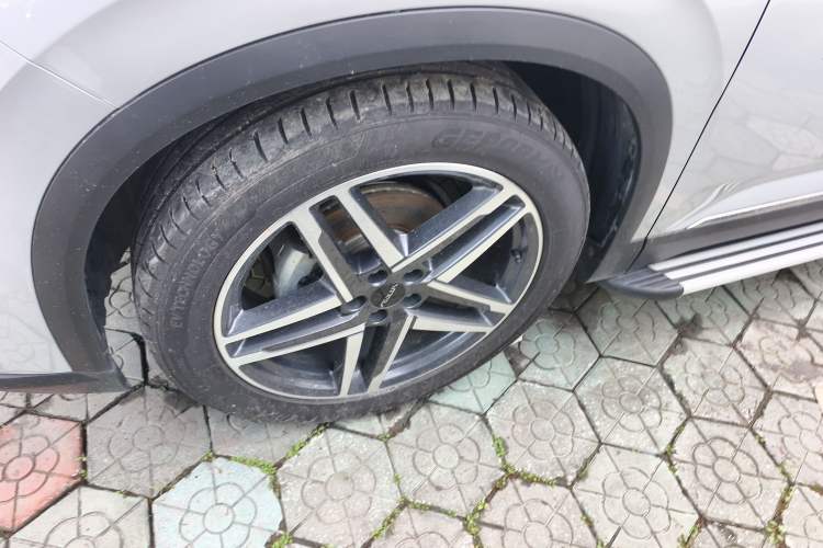 Used Dongfeng Aeolus Mage 2023 DH-i 1.5T Prestige Edition Left Front Wheel Hub