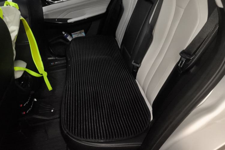 Used Dongfeng Aeolus Mage 2023 DH-i 1.5T Prestige Edition Left Rear Seat