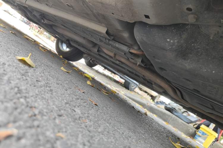Used Dongfeng Aeolus Mage 2023 DH-i 1.5T Luxury Edition Left Side Sill
