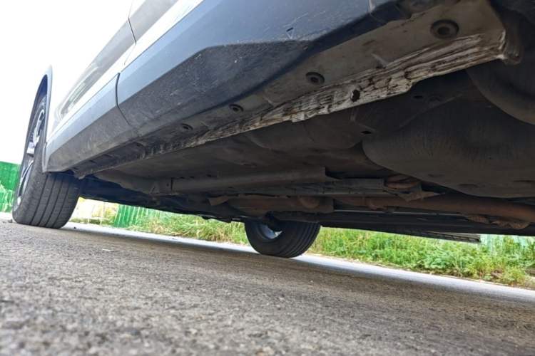 Used Dongfeng Aeolus Mage 2023 DH-i 1.5T Luxury Edition Left Side Sill