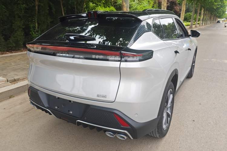Used Dongfeng Aeolus Mage 2023 DH-i 1.5T Luxury Edition Rear Right 45 Deg