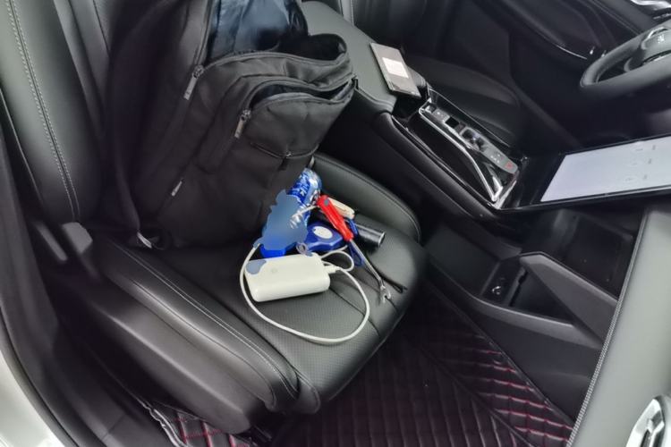 Used Dongfeng Aeolus Mage 2023 DH-i 1.5T Luxury Edition Right Front Seat