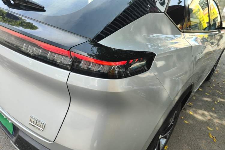 Used Dongfeng Aeolus Mage 2023 DH-i 1.5T Luxury Edition Right Rear Taillight