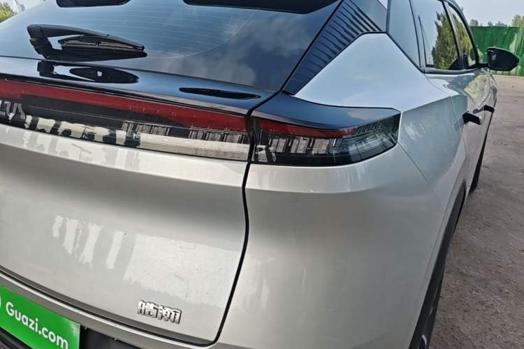 Used Dongfeng Aeolus Mage 2023 DH-i 1.5T Luxury Edition Right Rear Taillight