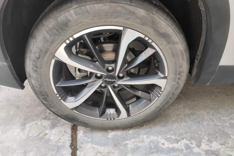Used Dongfeng Aeolus Mage 2023 DH-i 1.5T Luxury Edition Right Rear Wheel Hub
