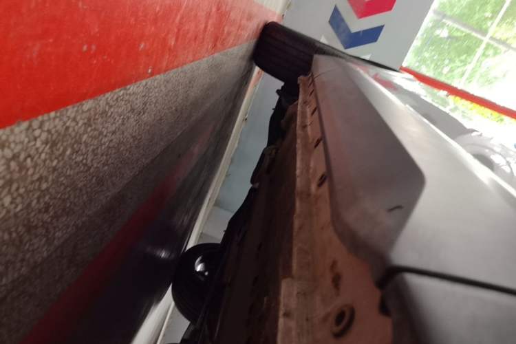 Used Dongfeng Aeolus Mage 2023 DH-i 1.5T Prestige Edition Right Side Sill