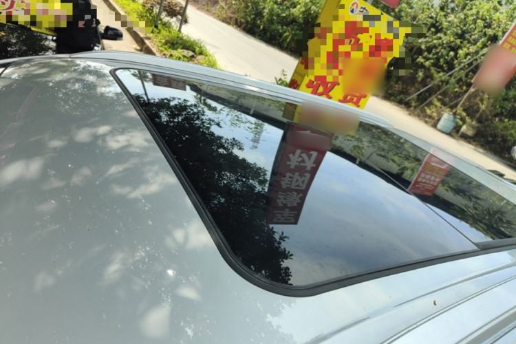 Used Dongfeng Aeolus Mage 2023 DH-i 1.5T Luxury Edition Roof