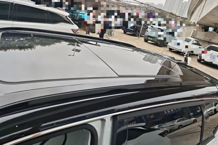 Used Dongfeng Aeolus Mage 2023 DH-i 1.5T Prestige Edition Roof