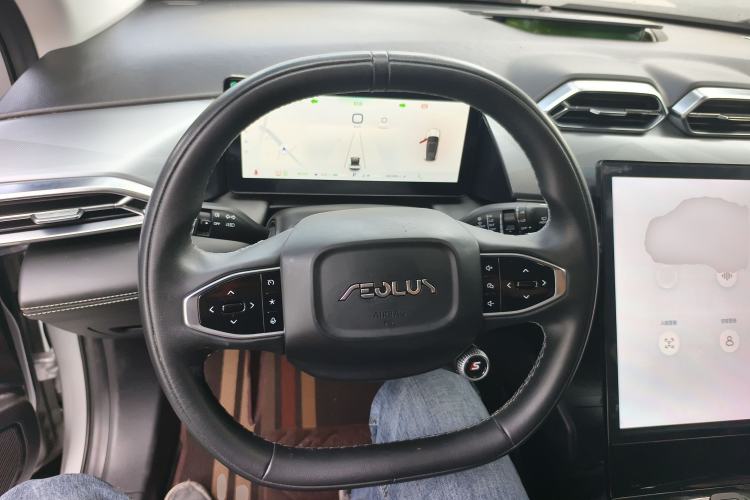 Used Dongfeng Aeolus Mage 2023 DH-i 1.5T Prestige Edition Steering Wheel