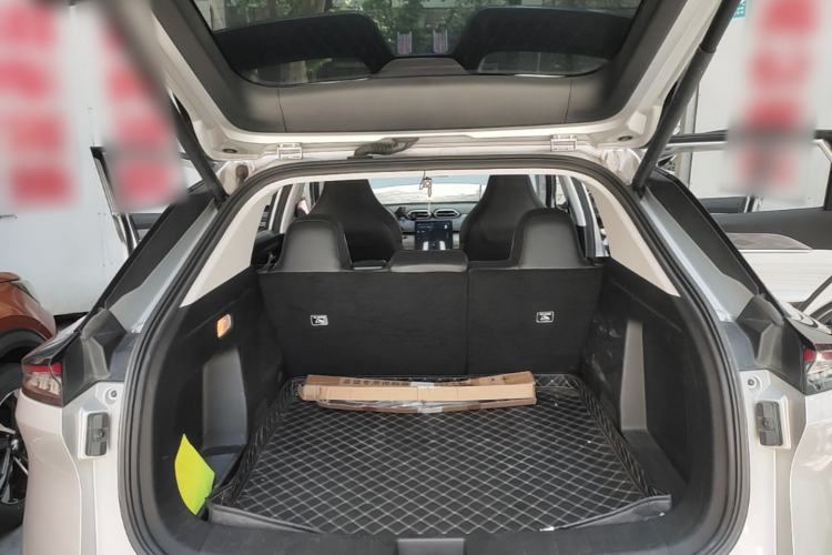 Used Dongfeng Aeolus Mage 2023 DH-i 1.5T Luxury Edition Trunk