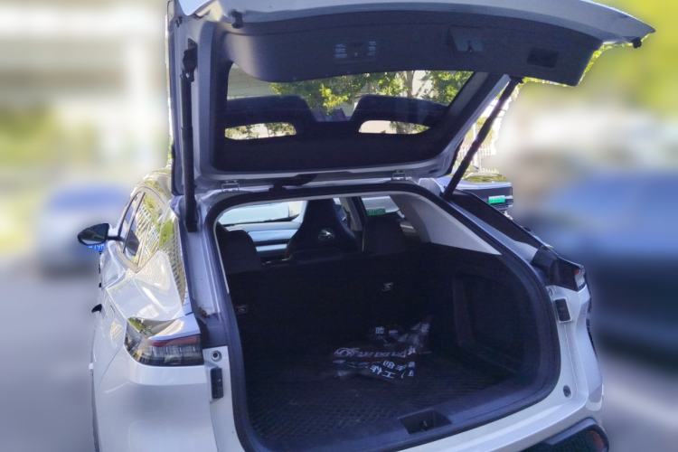 Used Dongfeng Aeolus Mage 2023 DH-i 1.5T Prestige Edition Trunk