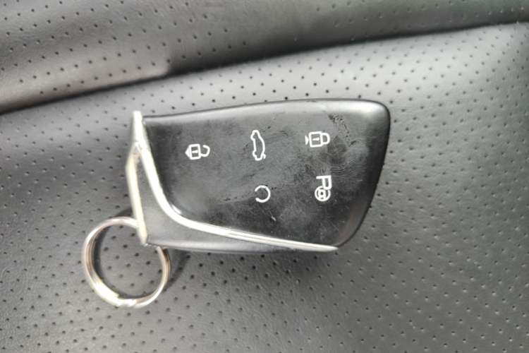 Used Dongfeng Aeolus Mage 2023 DH-i 1.5T Luxury Edition Vehicle Key