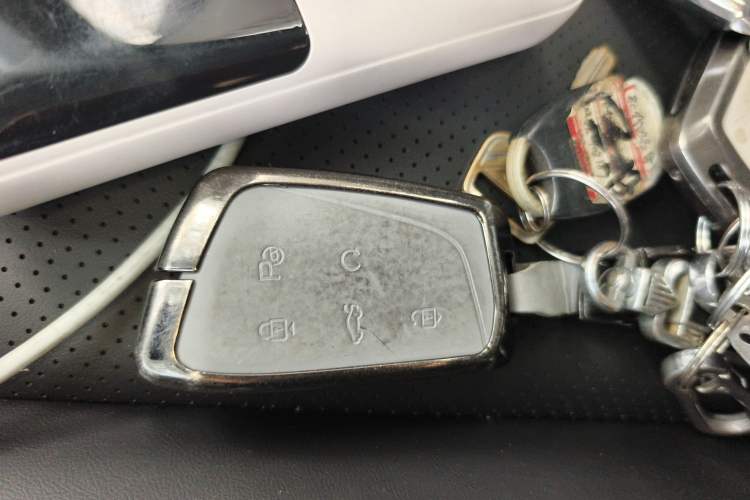 Used Dongfeng Aeolus Mage 2023 DH-i 1.5T Prestige Edition Vehicle Key