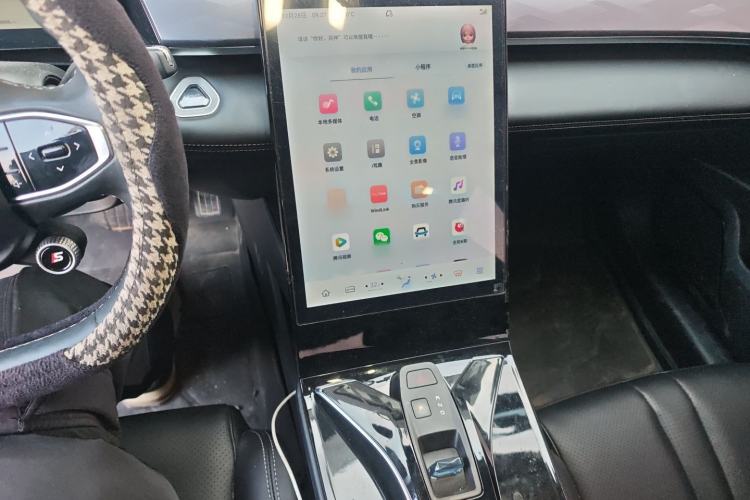 Used Dongfeng Aeolus Mage 2023 DH-i 1.5T Luxury Edition Audio And AC Panel