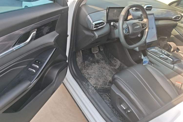 Used Dongfeng Aeolus Mage 2023 DH-i 1.5T Luxury Edition Driver Seat