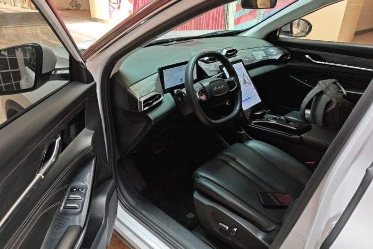 Used Dongfeng Aeolus Mage 2023 DH-i 1.5T Luxury Edition Driver Seat