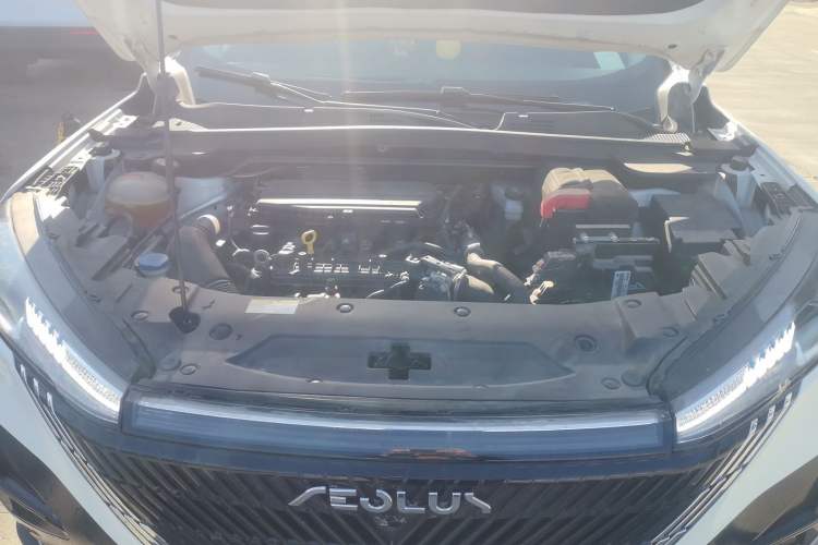 Used Dongfeng Aeolus Mage 2023 1.5T Luxury Edition Engine Bay