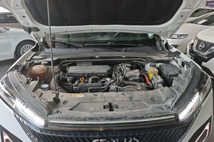 Used Dongfeng Aeolus Mage 2023 DH-i 1.5T Luxury Edition Engine Bay