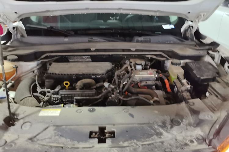 Used Dongfeng Aeolus Mage 2023 DH-i 1.5T Luxury Edition Engine Bay