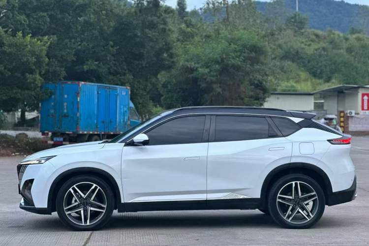 Used Dongfeng Aeolus Mage 2023 DH-i 1.5T Prestige Edition Exterior 2