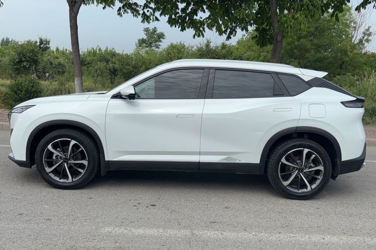 Used Dongfeng Aeolus Mage 2023 DH-i 1.5T Luxury Edition Exterior 2