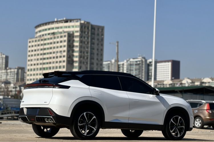 Used Dongfeng Aeolus Mage 2023 1.5T Luxury Edition Exterior 5