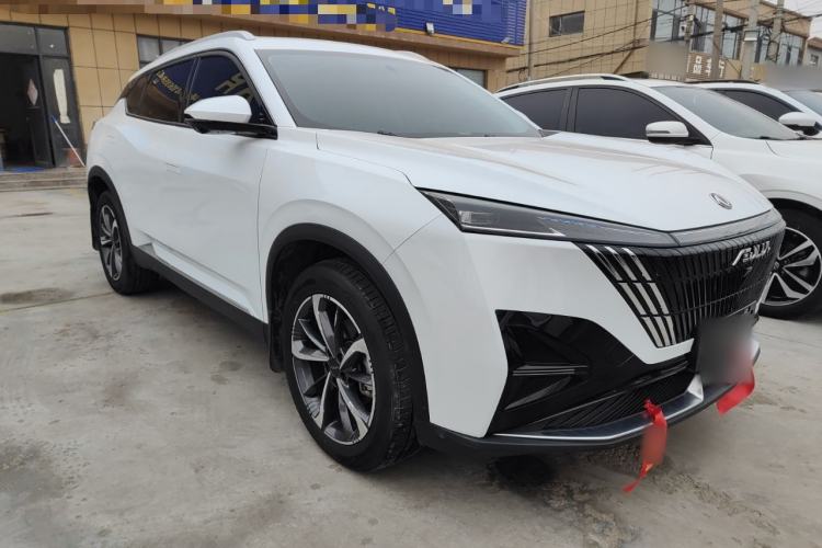 Used Dongfeng Aeolus Mage 2023 1.5T Luxury Edition Front Right 45 Deg