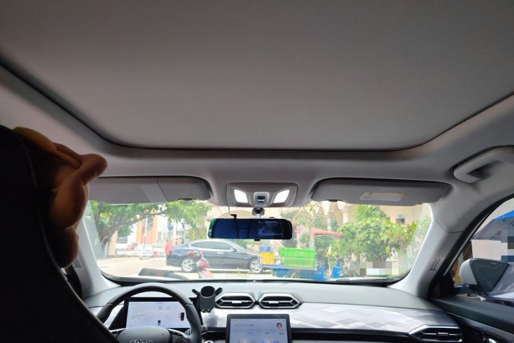 Used Dongfeng Aeolus Mage 2023 1.5T Luxury Edition Headliner