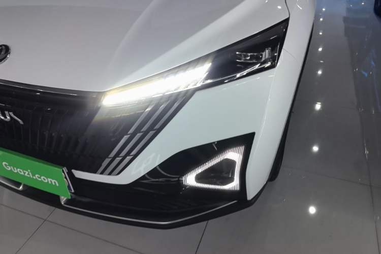 Used Dongfeng Aeolus Mage 2023 DH-i 1.5T Prestige Edition Left Front Headlight
