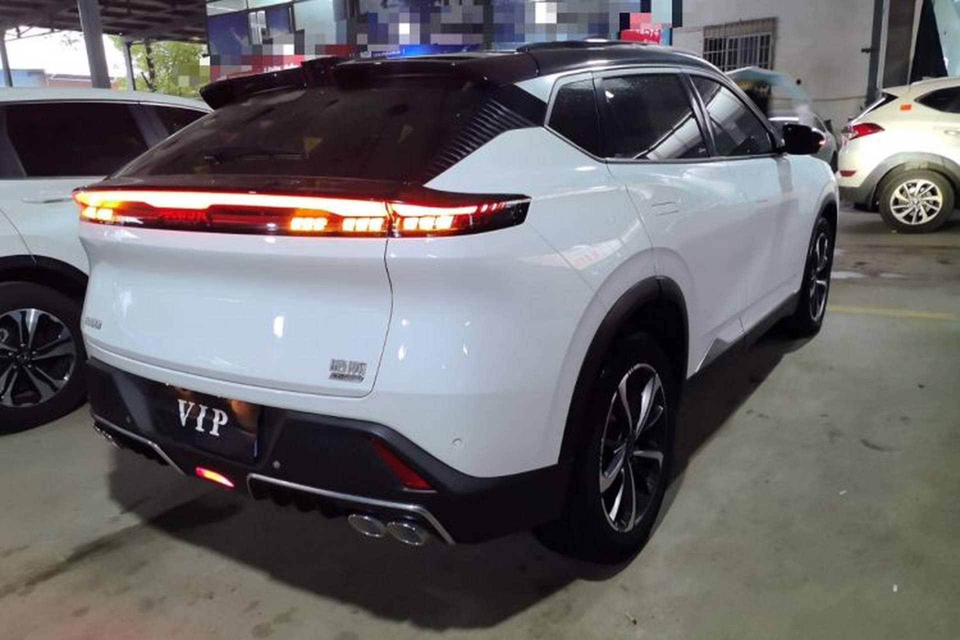 Used Dongfeng Aeolus Mage 2023 DH-i 1.5T Luxury Edition Rear Right 45 Deg
