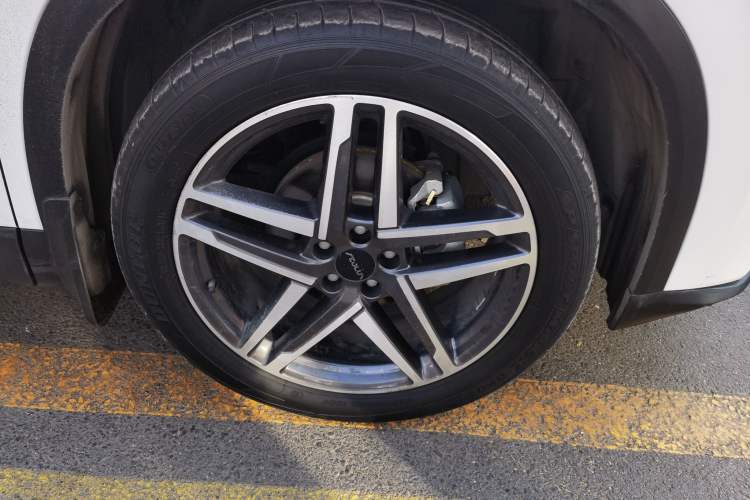 Used Dongfeng Aeolus Mage 2023 DH-i 1.5T Prestige Edition Right Front Wheel Hub
