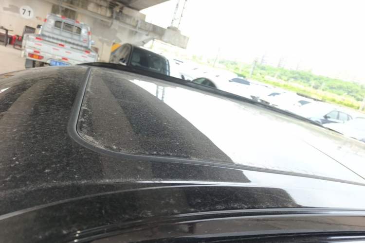 Used Dongfeng Aeolus Mage 2023 DH-i 1.5T Prestige Edition Roof