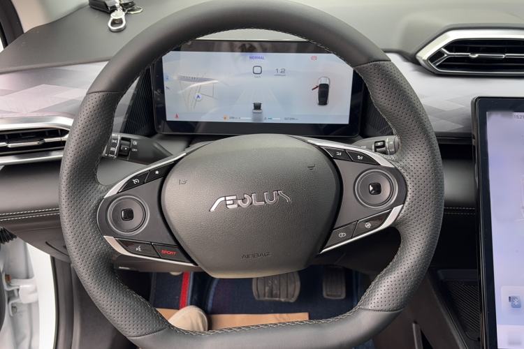 Used Dongfeng Aeolus Mage 2023 1.5T Luxury Edition Steering Wheel